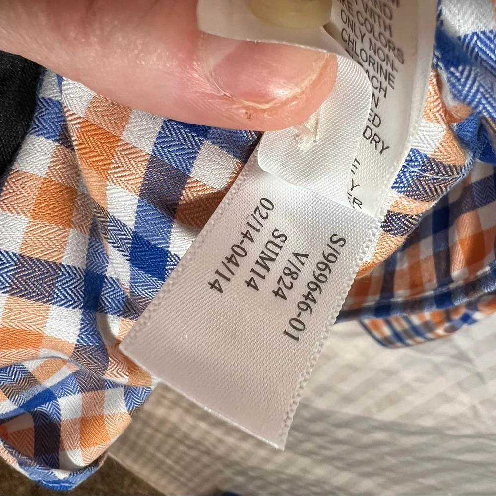 Banana Republic Button Down Shirt‎